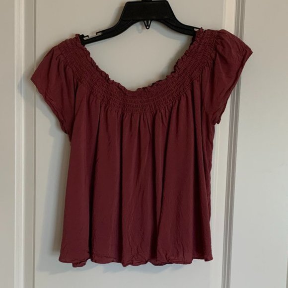 Talula - Aritzia Cabrini Offshoulder top, Small - Picture 2 of 6